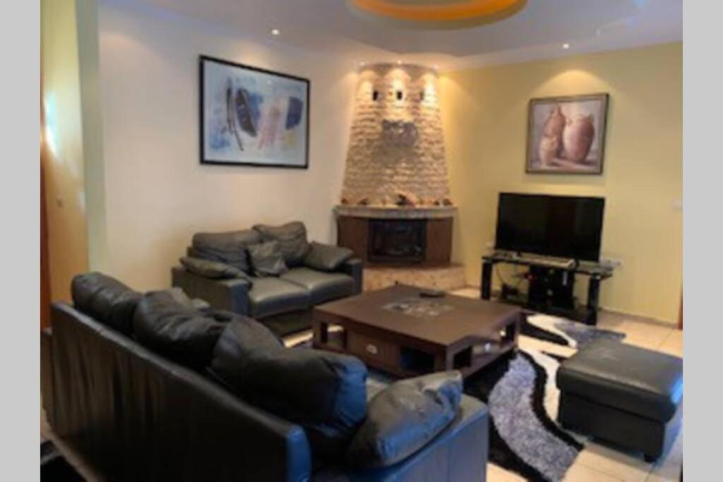 Pigi  Villa Grande מראה חיצוני תמונה